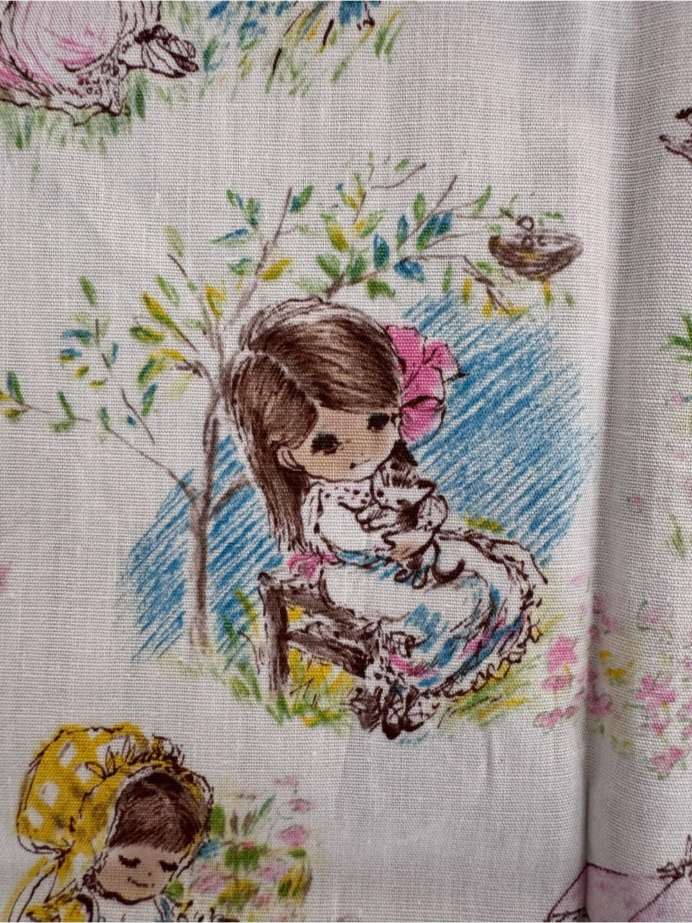 VINTAGE 1960'S Storybook Little Girls 44" x 35" Cottagecore Nursery Fabric - Picture 5 of 12